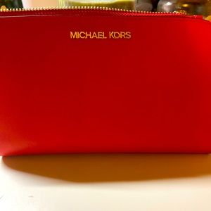Michael Kors wristlet